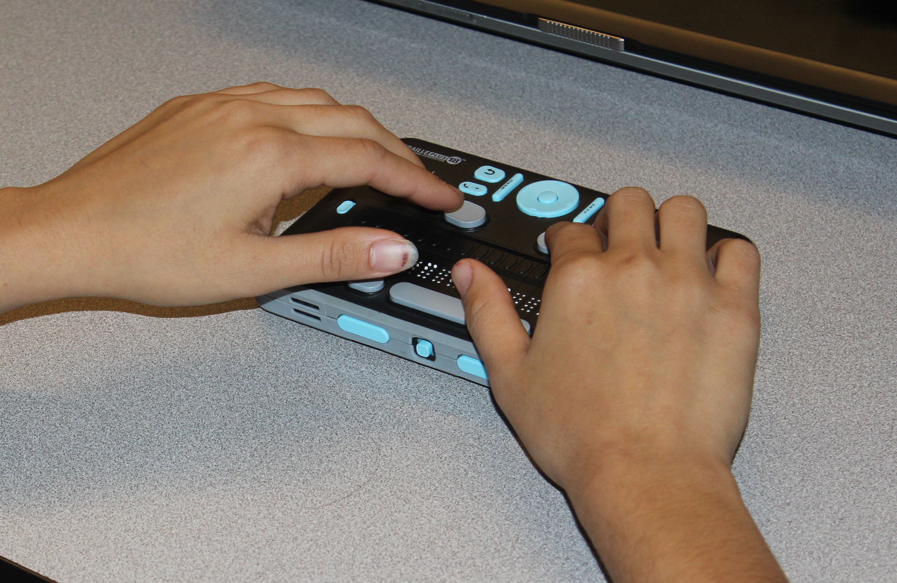 BraillePlus Reader