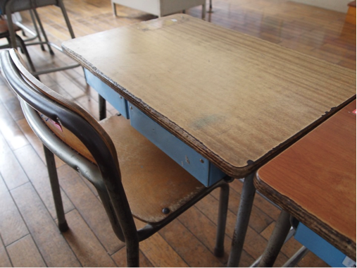 desk.png
